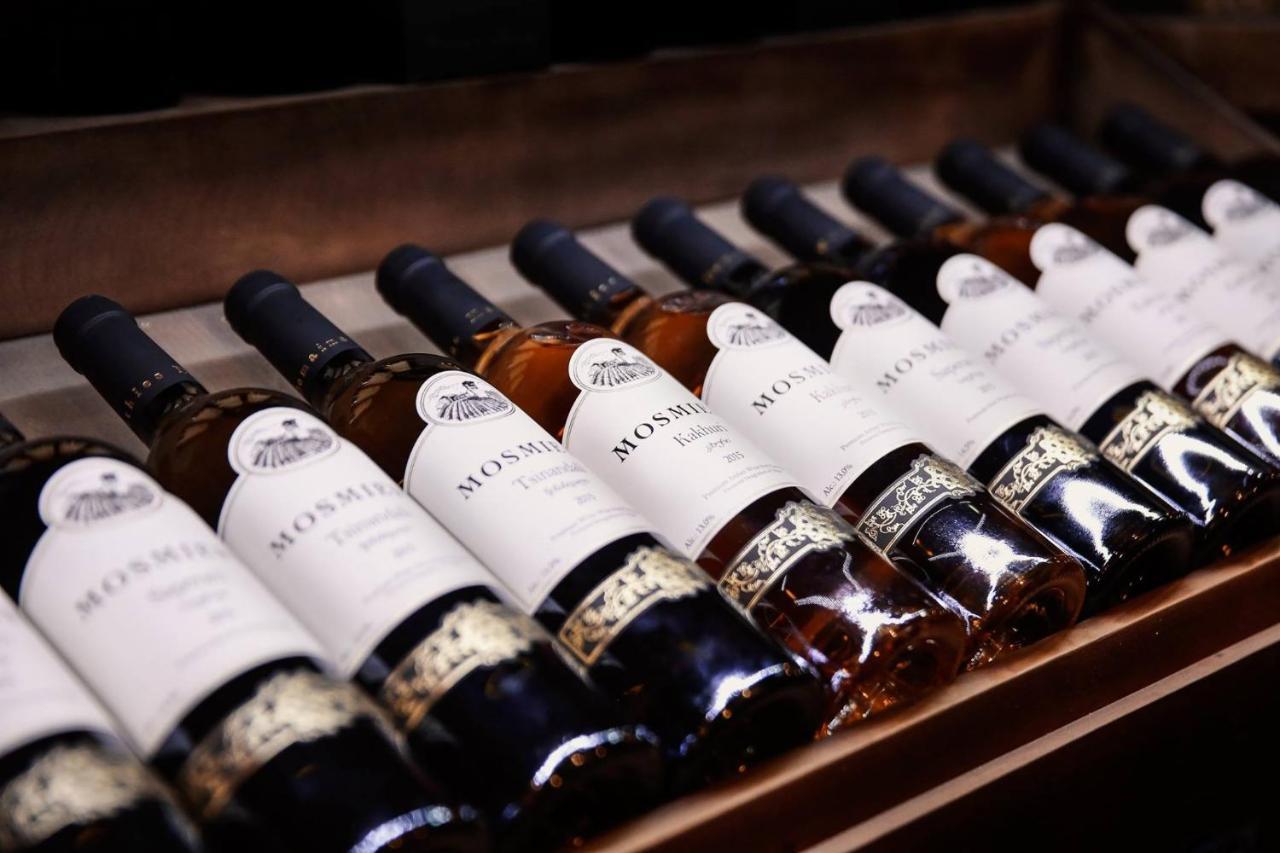 Chateau Mosmieri Hotel & Winery 泰拉维 外观 照片